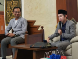 Tabligh Akbar Ramadhan di Masjid Nurul Wathon, Dennis Lim Apresiasi Komitmen Bupati Rudy Bangun Masjid