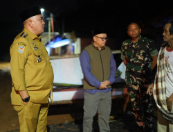 Subuh Hari, Bupati Rudy Susmanto Tinjau Jembatan Citilu Sukajaya Pascabencana
