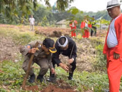 Tanam Pohon Serentak di 40 Kecamatan, Gunung Sindur Tegaskan Komitmen Jaga Lingkungan