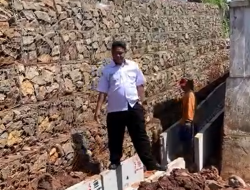 Pemdes Bojongkulur Apresiasi Respons Cepat Bupati Bogor, Penanganan Longsor Masuki Tahap Akhir