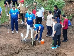 CFD Tegar Beriman Ditutup dengan Aksi Hijau, Bupati Bogor dan Menteri LH Tanam Pohon di Hutan Kota
