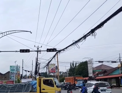 Tertibkan Kabel Udara di Jalan Bomang, Bupati Bogor Keluarkan Instruksi Penataan