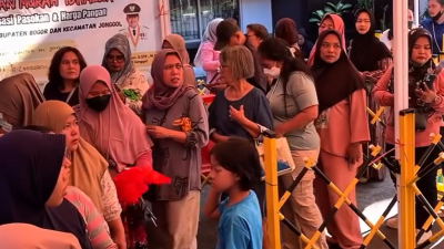 Antusias Warga Jonggol Sambut Gerakan Pangan Murah, Program Bupati Bogor Bantu Tekan Harga Kebutuhan Pokok di Bulan Ramadhan