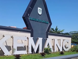 Tugu Kecamatan Kemang Ditata Ulang, Kini Tampil Lebih Rapi dan Menarik