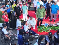 Rudy Susmanto Meriahkan CFD Tegar Beriman, Warga Nikmati Olahraga hingga Layanan Publik