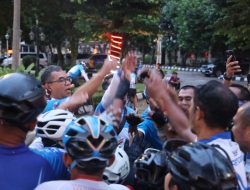 Napak Tilas Sejarah Lewat Gowes, Ratusan Peserta Kayuh 64 Kilometer Sambut HJB ke-544